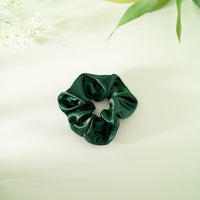 Chouchou en satin doux pour cheveux Organica Beauty anti-casse et anti-frisottis