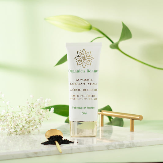 Gommage exfoliant visage à la nigelle et silice Organica Beauty pot 50 ml