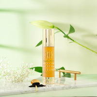 Lotion tonique visage à la nigelle bio et vitamine C Organica Beauty flacon 200 ml