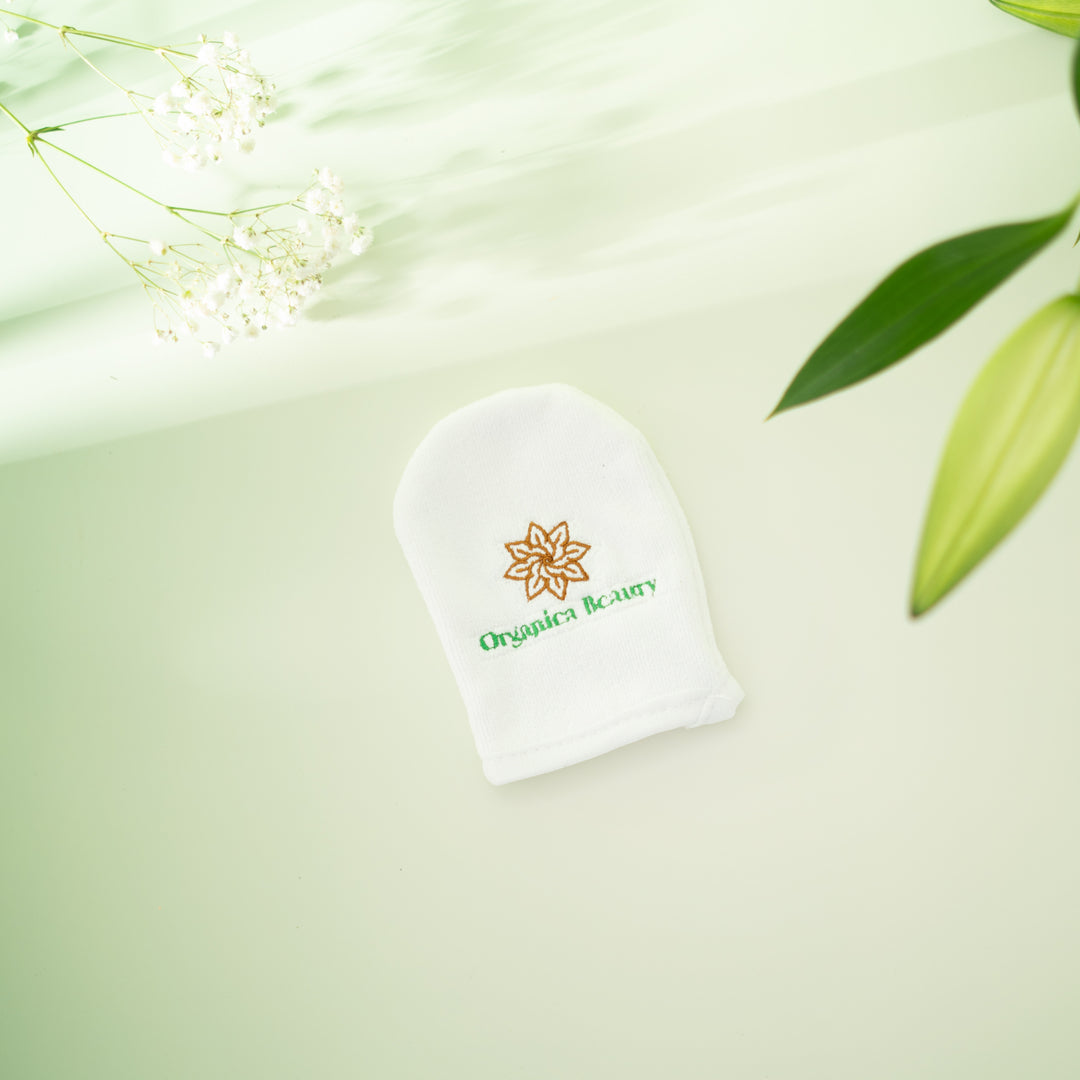 Gant visage microfibre ultra-doux réutilisable Organica Beauty pour démaquillage doux
